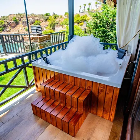 Porto Club (adults Only) מלון